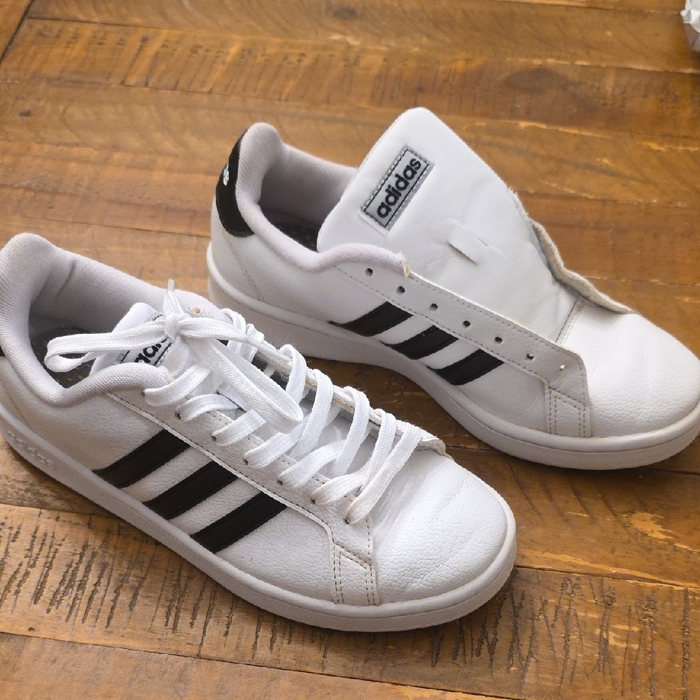 Adidas Men's White and Black Striped Sneakers